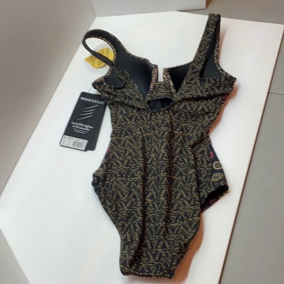 Miraclesuit Criss Cross Escape Swimsuit - Picture 2 of 2